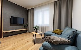 Apartamenty Premium, Faktura Vat, Zrodlowa Centrum Parter Ground Floor Parking Super Lokalizacja Two Bedrooms Kitchen 50 M2
